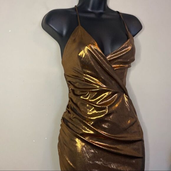 𝅺Sexy Bronze V Neck Sleeveless Body Con Scrunched Side Mini Dress metallic - Picture 6 of 10